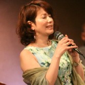 《山添ゆかデビュー10周年記念ライブ》<br />山添ゆか(vo)