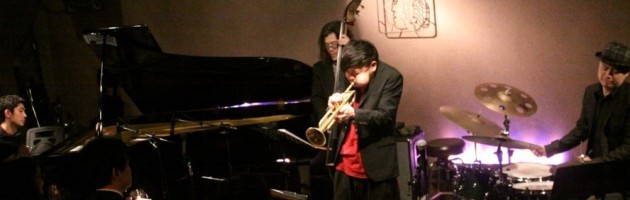 出だしの1音から聴き手に注目させる緊張感