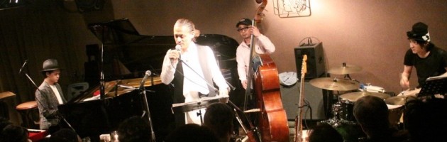 毎回予約〆切にする男性ボーカルNo1の人気
