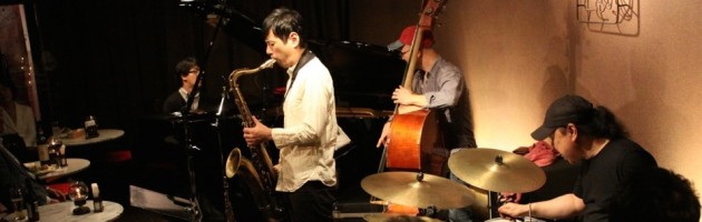 終演後も「おいしい宴」を楽しんだ秋晴れの夜