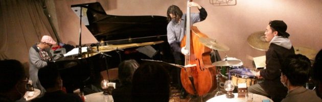 スピード感・緊張感・グルーブ…襟を正して聴くほど素晴らしい演奏